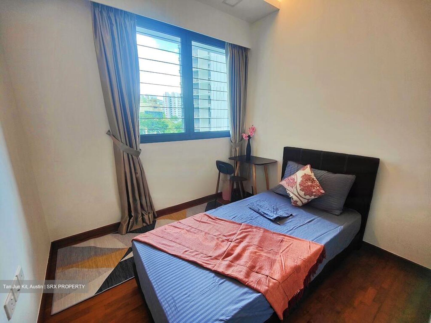 Esparina Residences (D19), Condominium #472612171